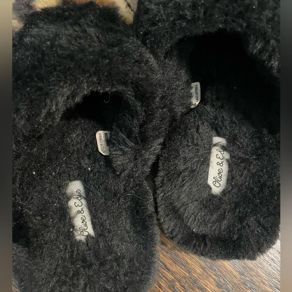 Adorable Leopard Slippers